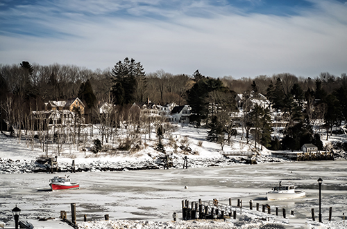 photo of a frozen harbor in Maine