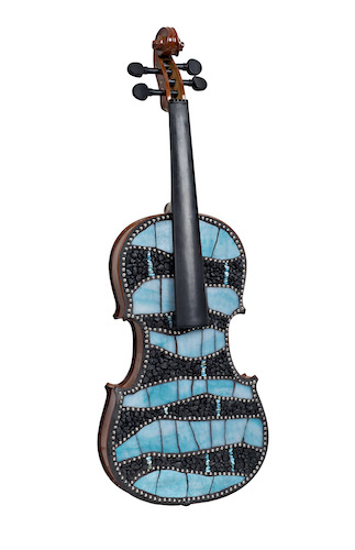 fiddle with mosaic design