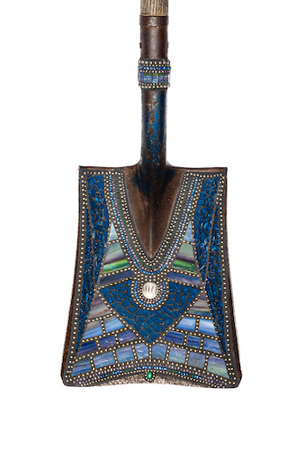 shovel with mosaic design