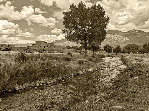 black and white photo of landscape in Taos, NM